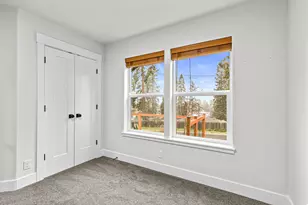 1546 Poplar Dr, Grants Pass, OR 97527 - Photo 27