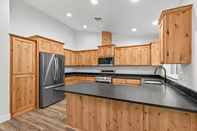 1546 Poplar Drive, Grants Pass, OR 97527 - Photo 11