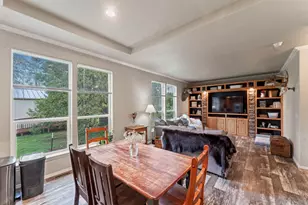 594 Detrick Dr, Grants Pass, OR 97527 - Photo 13