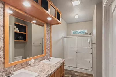 594 Detrick Drive #4, Grants Pass, OR 97527 - Photo 11