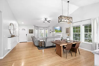 919 Murray Avenue, Medford, OR 97501 - Photo 13