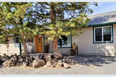 3913 SE Umatilla Loop, Prineville, OR 97754 - Photo 1