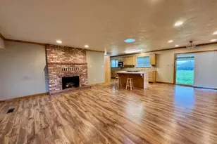 1640 Southgate Way, Grants Pass, OR 97527 - Photo 5