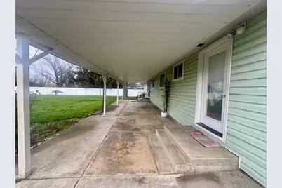 1640 Southgate Way, Grants Pass, OR 97527 - Photo 15