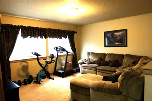 2885 SW Juniper Ave, Redmond, OR 97756 - Photo 15