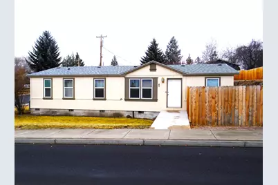 1907 SW 20th Street, Redmond, OR 97756 - Photo 1