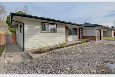 209 Chestnut Street, Medford, OR 97501 - Photo 33