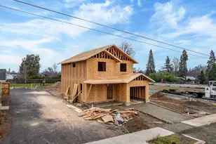 2724 Denton Trail, Grants Pass, OR 97527 - Photo 3