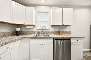 7777 Jacqueline Way, White City, OR 97503 - Photo 11