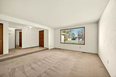 4055 Crestwood Circle, Central Point, OR 97502 - Photo 17