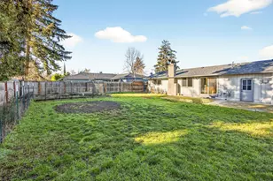 105 Houston Rd, Phoenix, OR 97535 - Photo 25