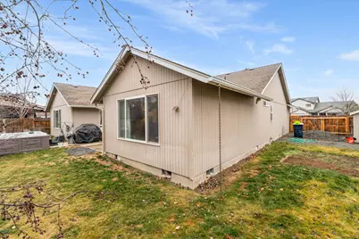 2150 NW Poplar Avenue, Redmond, OR 97756 - Photo 33