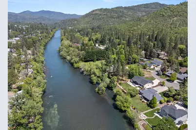 1060 Anglers Place, Shady Cove, OR 97539 - Photo 81