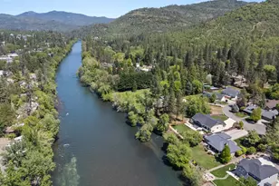 1060 Anglers Pl, Shady Cove, OR 97539 - Photo 81