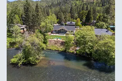 1060 Anglers Place, Shady Cove, OR 97539 - Photo 1