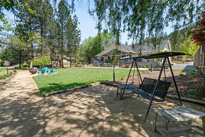 1060 Anglers Place, Shady Cove, OR 97539 - Photo 65