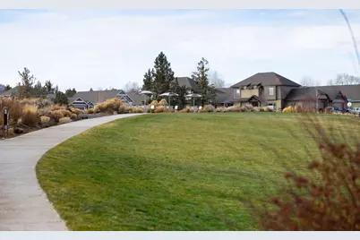 62905 Daniel Road, Bend, OR 97701 - Photo 17