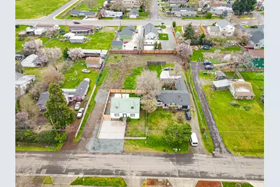 793 Marshall Avenue, Medford, OR 97501 - Photo 33