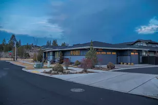 1294 NW Discovery Park Dr, Bend, OR 97703 - Photo 37