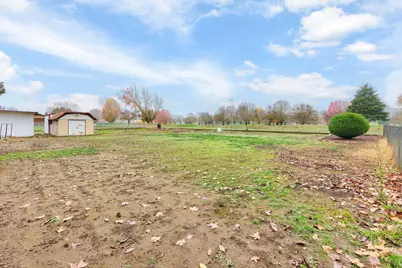 210 Sycamore Drive, Grants Pass, OR 97526 - Photo 25