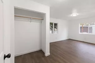 210 Sycamore Dr, Grants Pass, OR 97526 - Photo 15