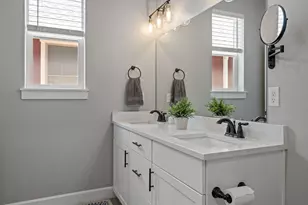 936 E Black Butte Ave, Sisters, OR 97759 - Photo 19