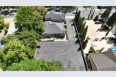 856 NE 7th Street, Grants Pass, OR 97526 - Photo 57