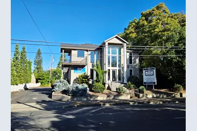 856 NE 7th Street, Grants Pass, OR 97526 - Photo 1