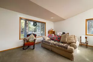 69341 Silver, Sisters, OR 97759 - Photo 11