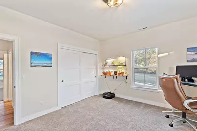 1645 NW Williamsburg Drive, Grants Pass, OR 97526 - Photo 25