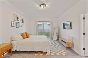 1645 NW Williamsburg Dr, Grants Pass, OR 97526 - Photo 15