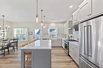 1645 NW Williamsburg Drive, Grants Pass, OR 97526 - Photo 11