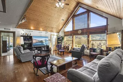 889 H Avenue, Powers, OR 97466 - Photo 3