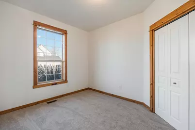 1664 NW Teakwood Lane, Redmond, OR 97756 - Photo 5