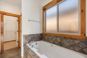 1664 NW Teakwood Ln, Redmond, OR 97756 - Photo 25