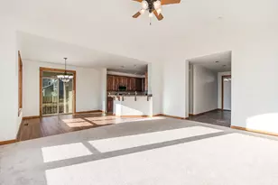 1664 NW Teakwood Ln, Redmond, OR 97756 - Photo 9