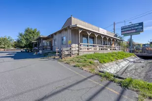 5113 S 6th St, Klamath Falls, OR 97603 - Photo 1