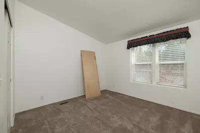 15728 Eastwind Court, La Pine, OR 97739 - Photo 11