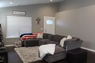 2422 Granite Ct, White City, OR 97503 - Photo 7