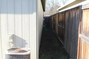 2422 Granite Ct, White City, OR 97503 - Photo 57