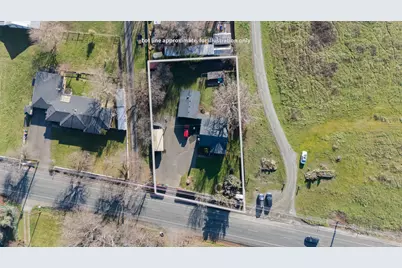 2441 S Stage Road, Medford, OR 97501 - Photo 3