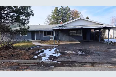 1320 Summers Lane, Klamath Falls, OR 97603 - Photo 1