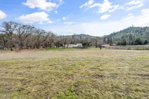 427 Lofland Ln, Williams, OR 97544 - Photo 75