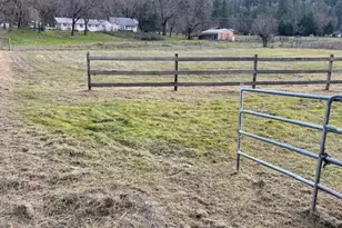 427 Lofland Ln, Williams, OR 97544 - Photo 81