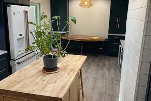 427 Lofland Ln, Williams, OR 97544 - Photo 11