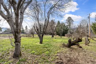 427 Lofland Ln, Williams, OR 97544 - Photo 61