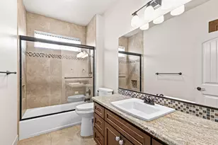 545 Bridge Creek Dr, Central Point, OR 97502 - Photo 29