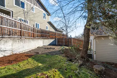 78 Greenmoor Drive, Eagle Point, OR 97524 - Photo 9