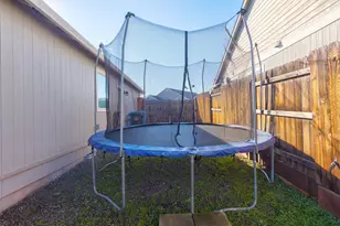 110 Linton Way, Eagle Point, OR 97524 - Photo 33