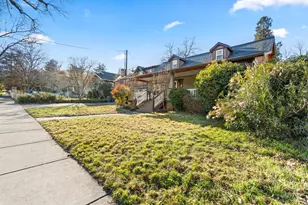 285 Beach St, Ashland, OR 97520 - Photo 33